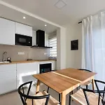 Appartement Urban Chill Private Pool By Holidays *