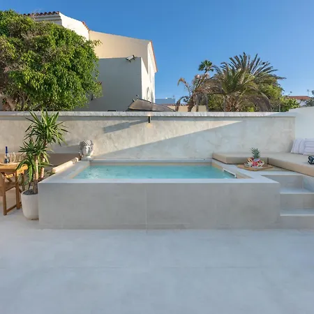 Urban Chill Private Pool By Holidays Daire Corralejo