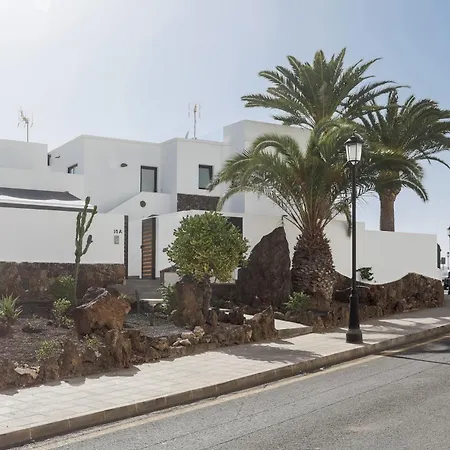 Urban Chill Private Pool By Holidays *