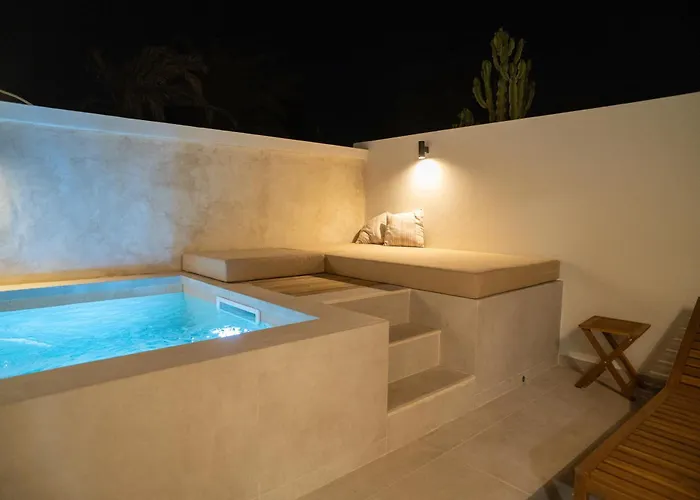 Διαμέρισμα Urban Chill Private Pool By Holidays