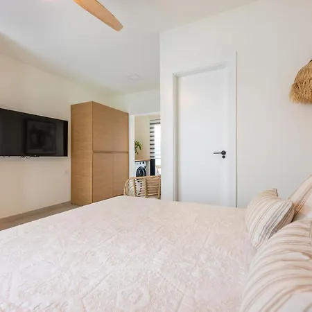 Urban Chill Private Pool By Holidays Appartement