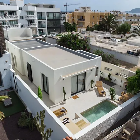 Urban Chill Private Pool By Holidays Appartement *